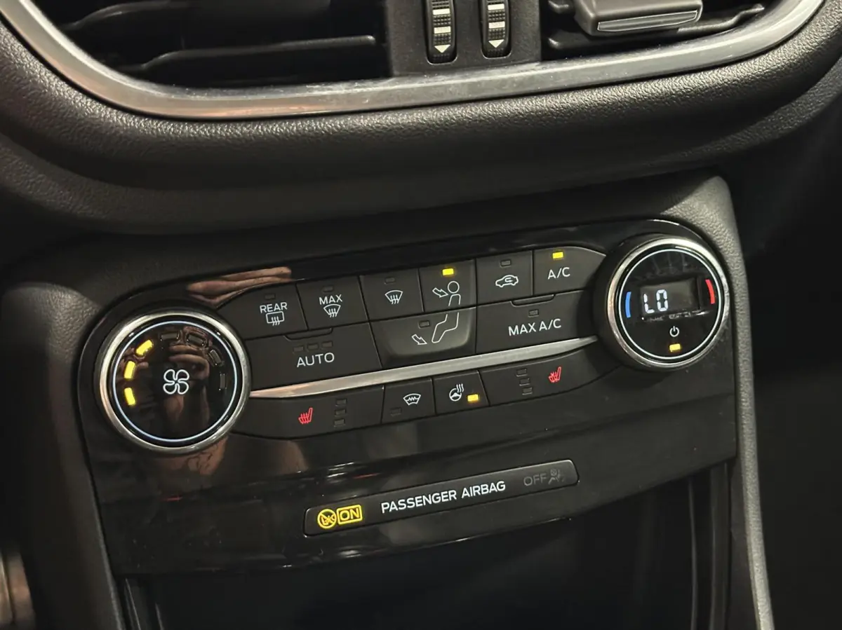 1.0 EcoBoost ST-Line X First Edition PANORAMADAK