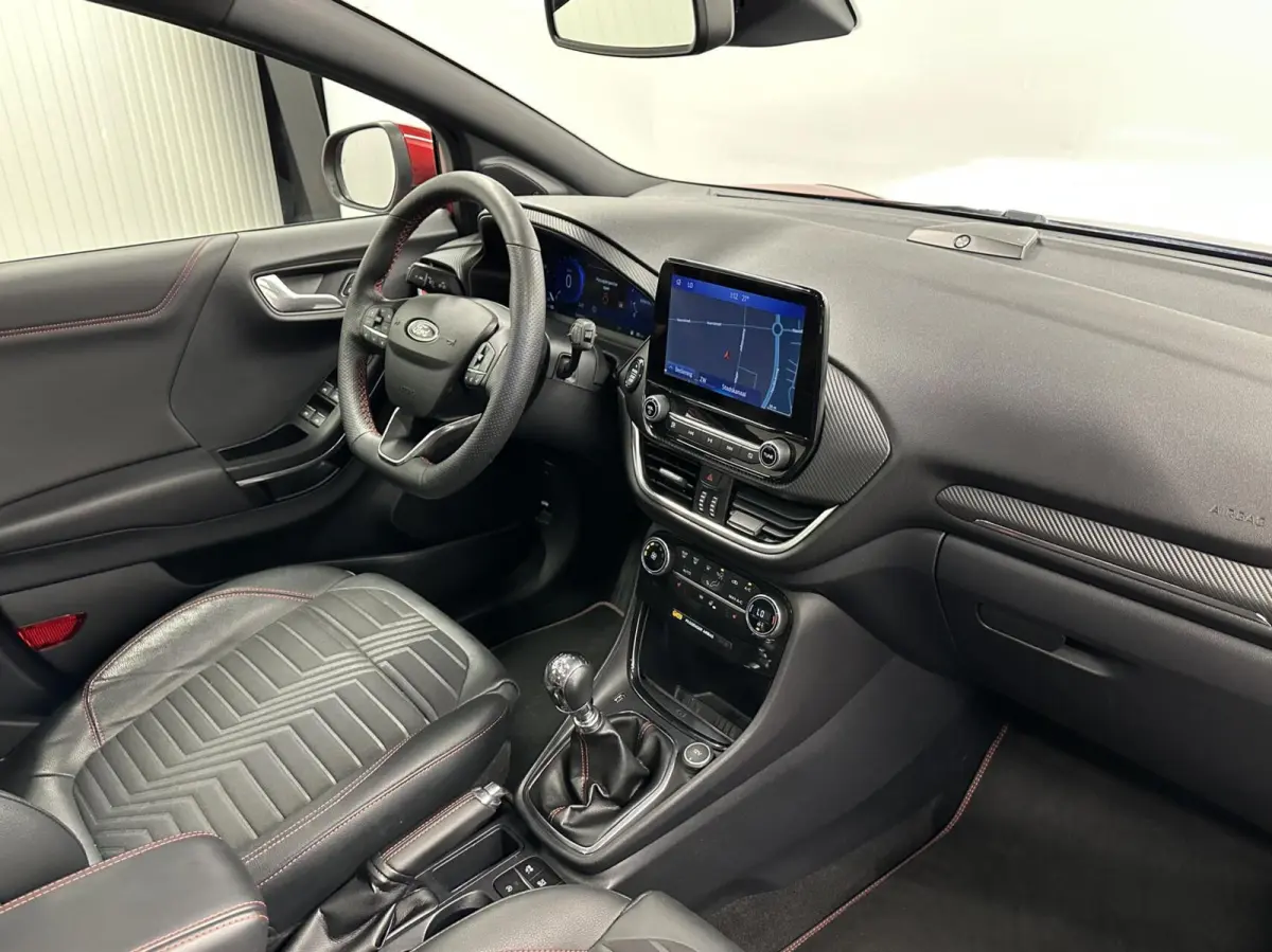 1.0 EcoBoost ST-Line X First Edition PANORAMADAK