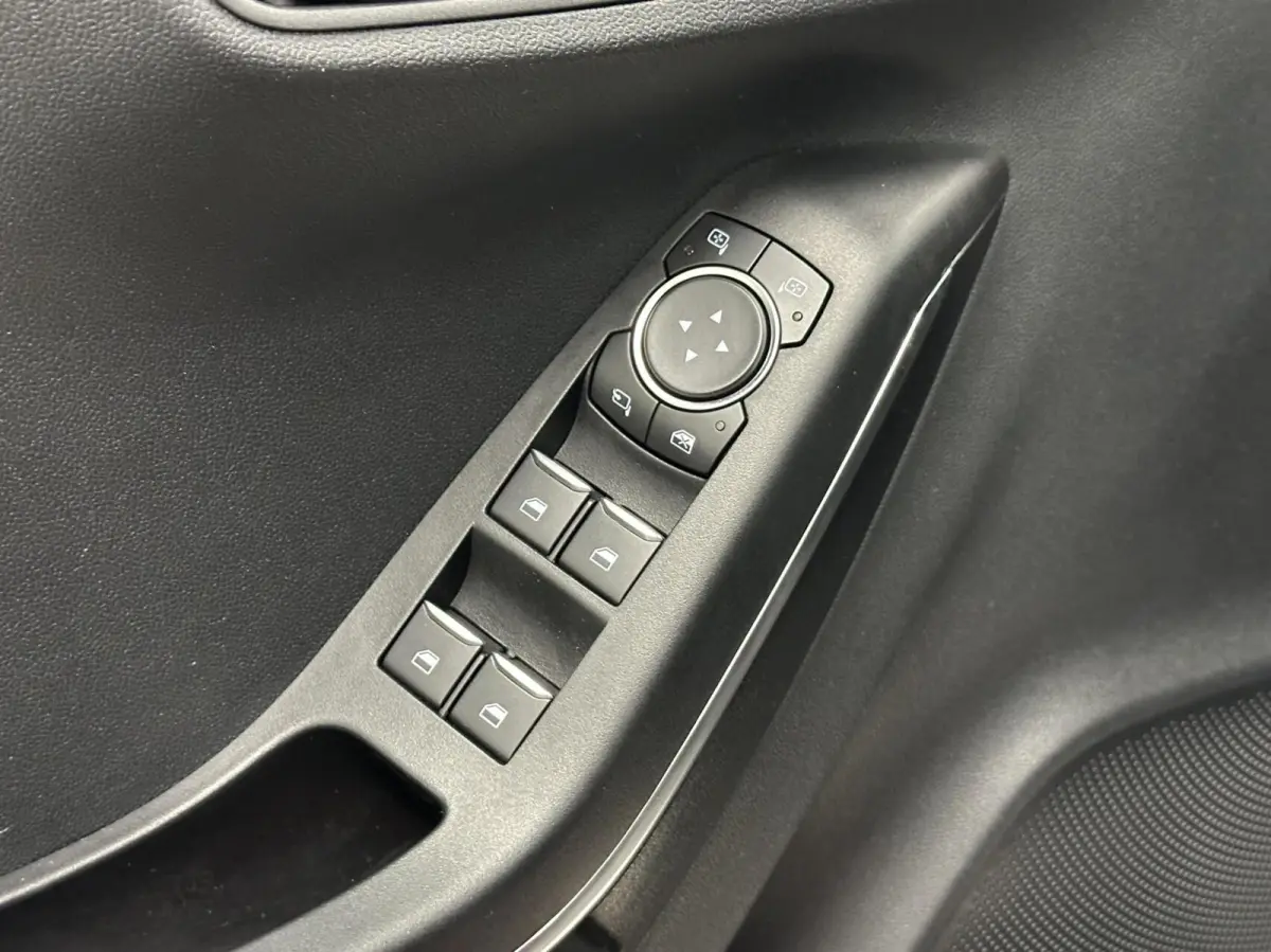 1.0 EcoBoost ST-Line X First Edition PANORAMADAK