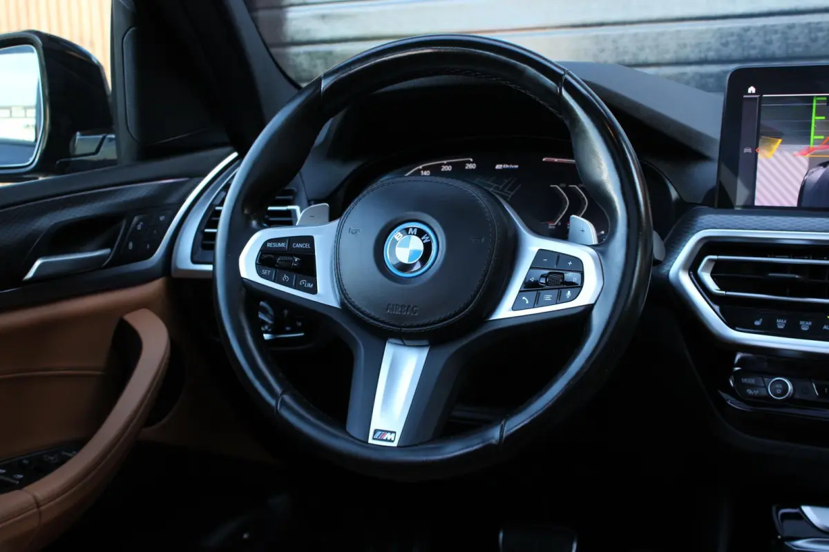 xDrive30e M Sport | PANO | M STOEL | MEMORY | MAXTON