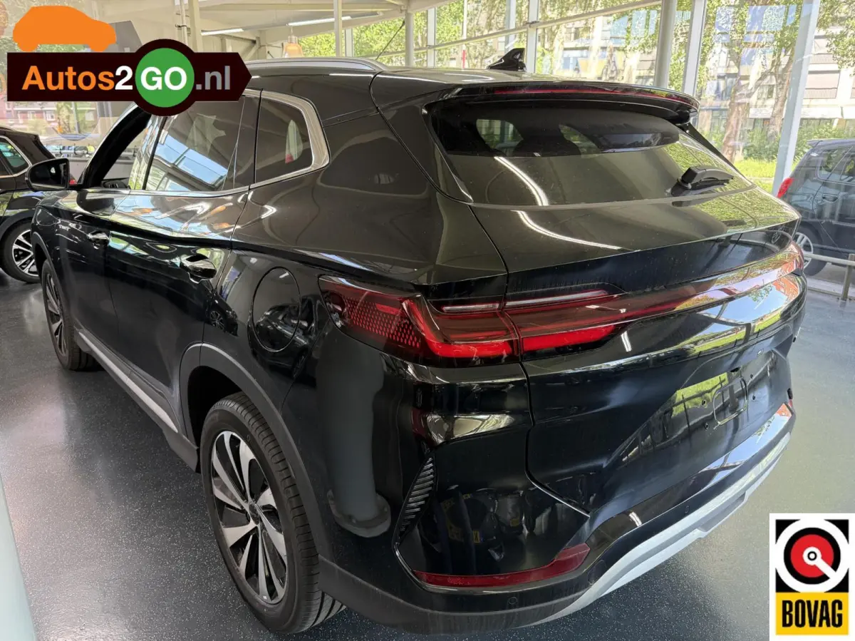 1.5 DM-i FWD Boost I plug in Hybrid I pan dak I leder I headupdisplay I full options I nieuwe auto I rijklaar I