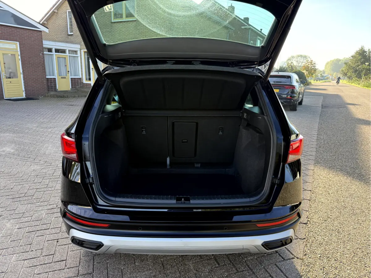 1.5 TSI Xperience Business Intense Panoramadak, Trekhaak, 19''Lmv