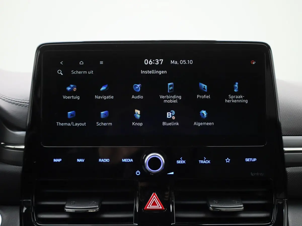 Comfort EV 38 kWh | SOH 100% | APPLE CARPLAY | ANDROID AUTO | ACHTERUITRIJCAMERA | STOELVERWARMING | ADAPTIVE CRUISE CONTROL | CLIMATE CONTROL | GETINTE RUITEN | INFINITY GELUIDSSYSTEEM |