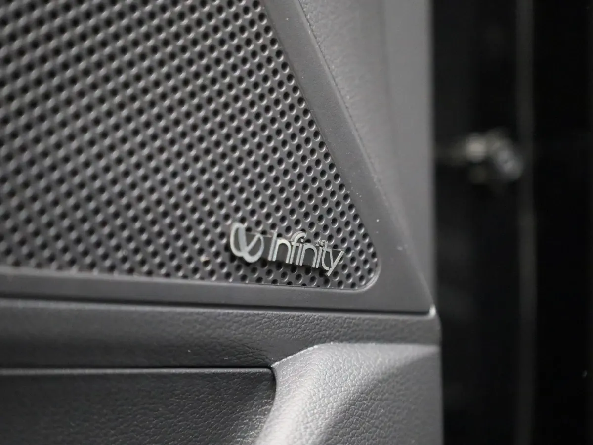 Comfort EV 38 kWh | SOH 100% | APPLE CARPLAY | ANDROID AUTO | ACHTERUITRIJCAMERA | STOELVERWARMING | ADAPTIVE CRUISE CONTROL | CLIMATE CONTROL | GETINTE RUITEN | INFINITY GELUIDSSYSTEEM |