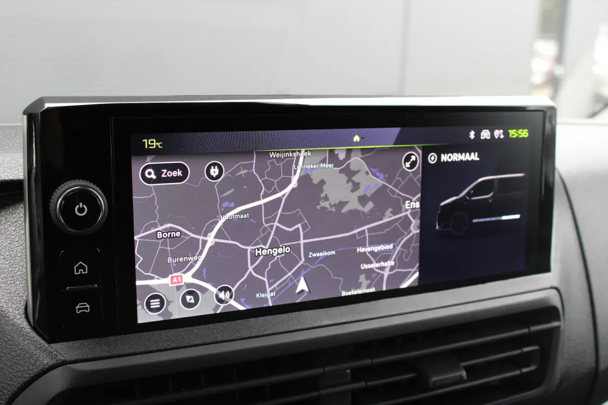 EV L3 Long 75 kWh | L3 Long | Fase 3 laden | SOH 100% | Nieuw model | 3-Zits | Navigatie | Camera |