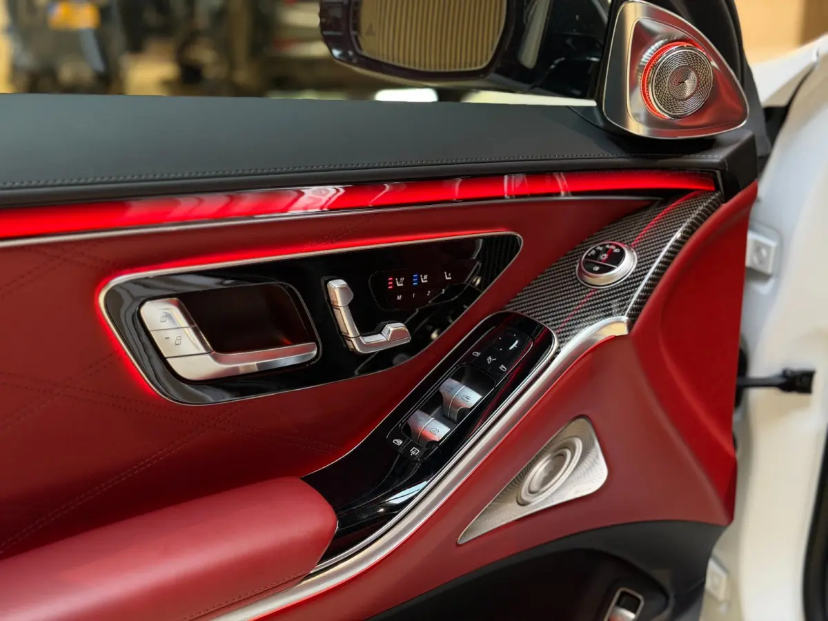 AMG 63 S E Performance|Pano|HUD|Keyless|360|4D Burmester|Massage|Matrix|Chauffeurspakket|Carbon
