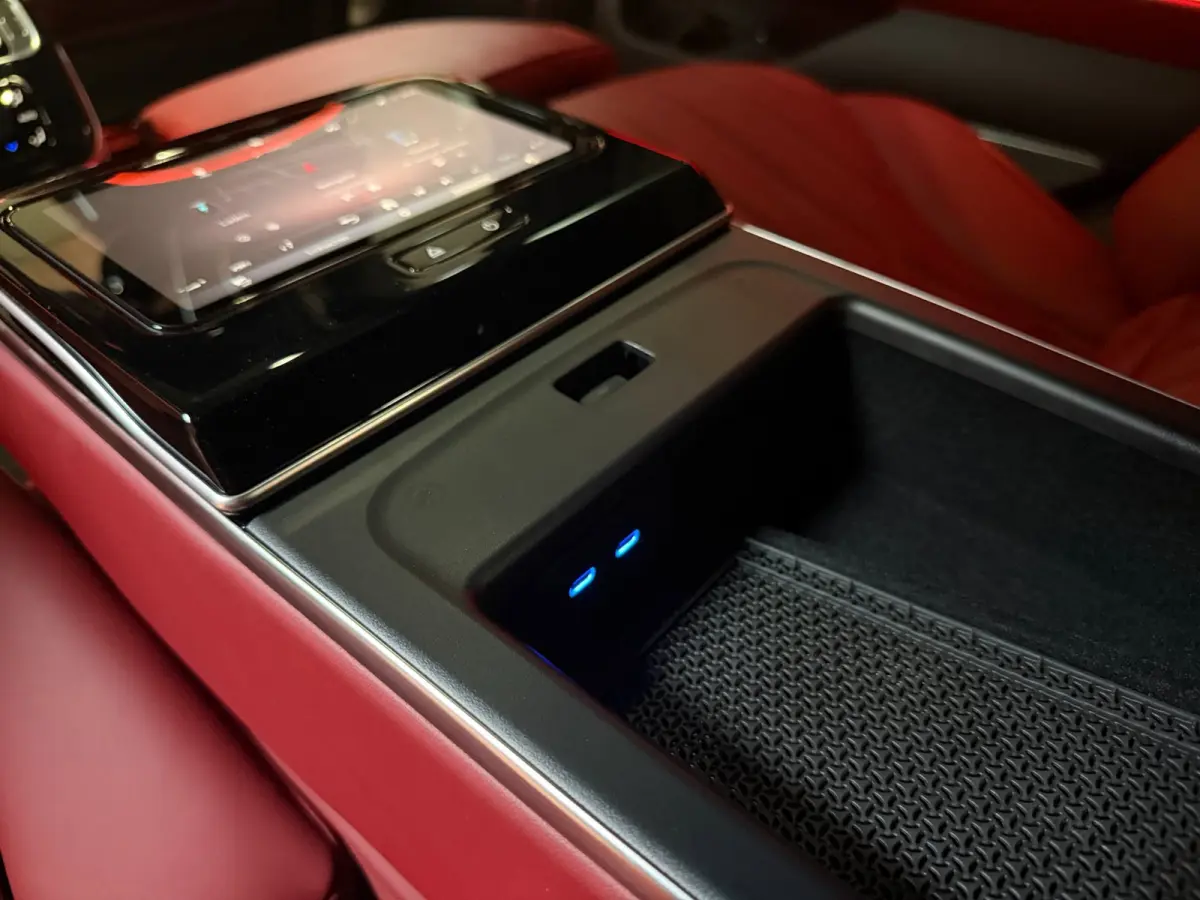 AMG 63 S E Performance|Pano|HUD|Keyless|360|4D Burmester|Massage|Matrix|Chauffeurspakket|Carbon