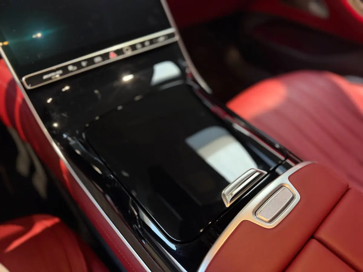 AMG 63 S E Performance|Pano|HUD|Keyless|360|4D Burmester|Massage|Matrix|Chauffeurspakket|Carbon