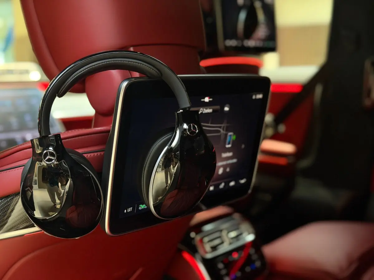 AMG 63 S E Performance|Pano|HUD|Keyless|360|4D Burmester|Massage|Matrix|Chauffeurspakket|Carbon