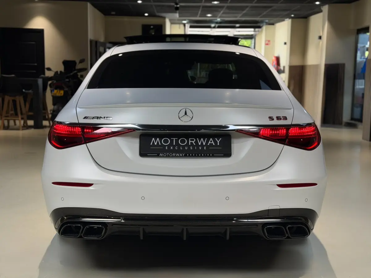 AMG 63 S E Performance|Pano|HUD|Keyless|360|4D Burmester|Massage|Matrix|Chauffeurspakket|Carbon