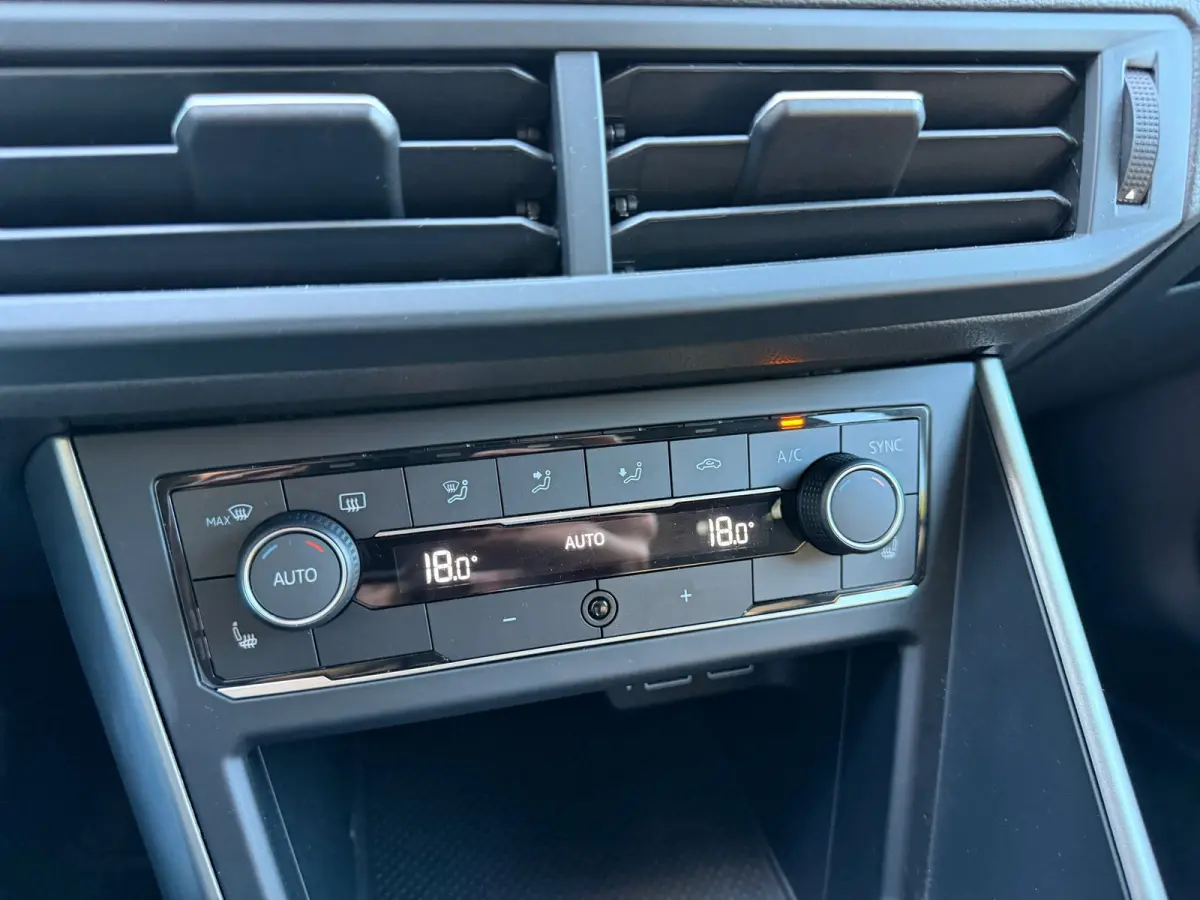 1.0 TSI Highline | Adaptief Cruise + Clima + Cruise Nu € 16.450,-!!!