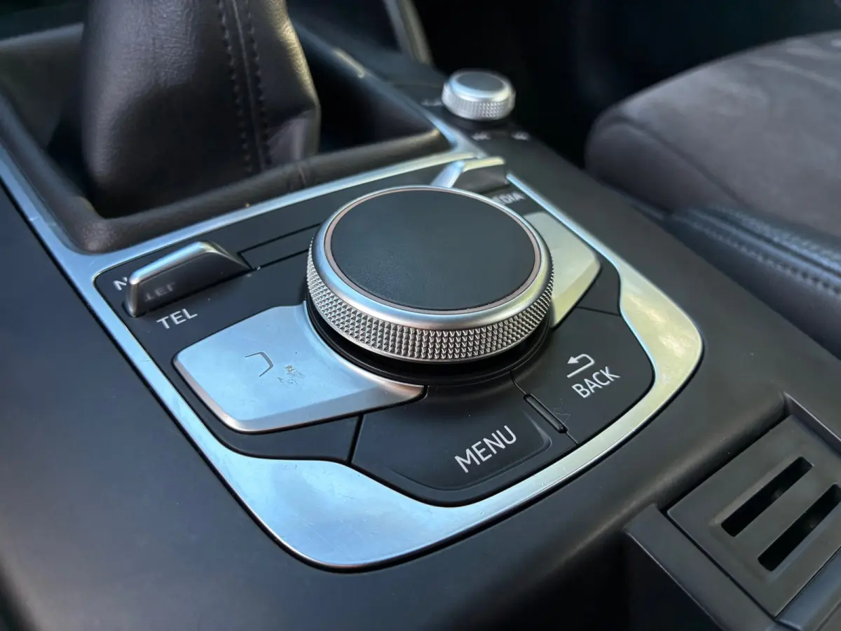 1.5 TFSI CoD | Half leder + Cruise + Airco + Navi nu € 11.975,-!!!