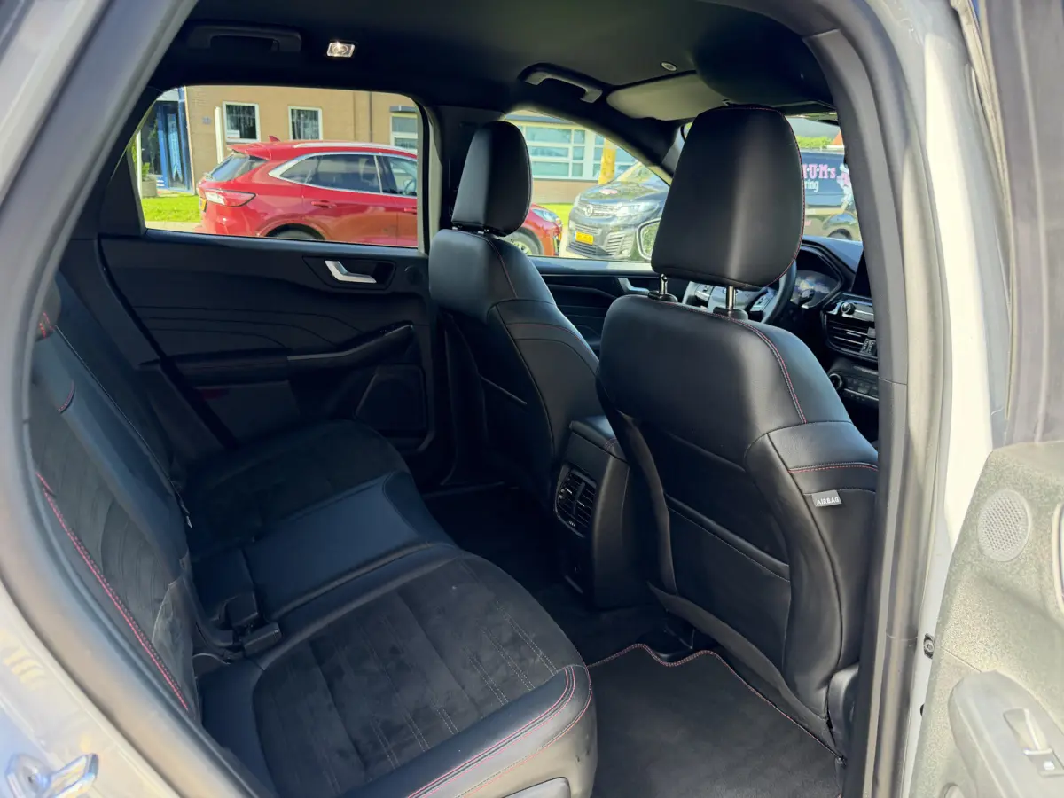 2.5 PHEV Graphite Tech Edition BTW