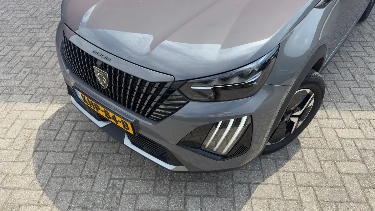 EV GT Avantage 54 kWh | Alcantara | Camera | Apple Carplay/Android Auto | Navigatie | Stoelverwarming | Adaptieve Cruise | | Achterbank in delen neerklapbaar | Achteruitrijcamera | Adaptieve