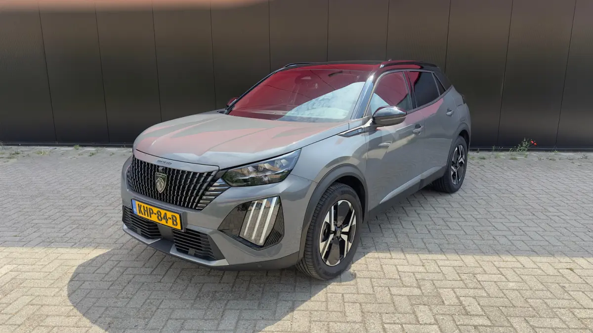 EV GT Avantage 54 kWh | Alcantara | Camera | Apple Carplay/Android Auto | Navigatie | Stoelverwarming | Adaptieve Cruise | | Achterbank in delen neerklapbaar | Achteruitrijcamera | Adaptieve