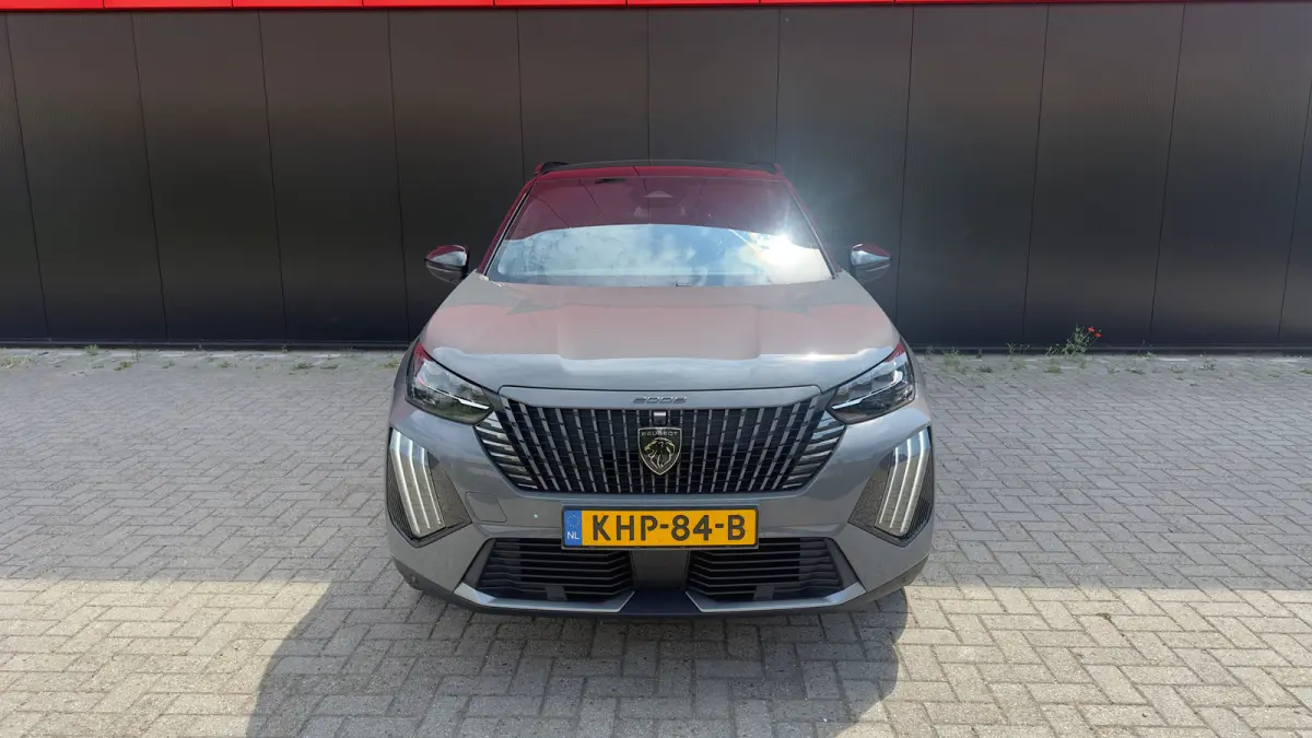 EV GT Avantage 54 kWh | Alcantara | Camera | Apple Carplay/Android Auto | Navigatie | Stoelverwarming | Adaptieve Cruise | | Achterbank in delen neerklapbaar | Achteruitrijcamera | Adaptieve