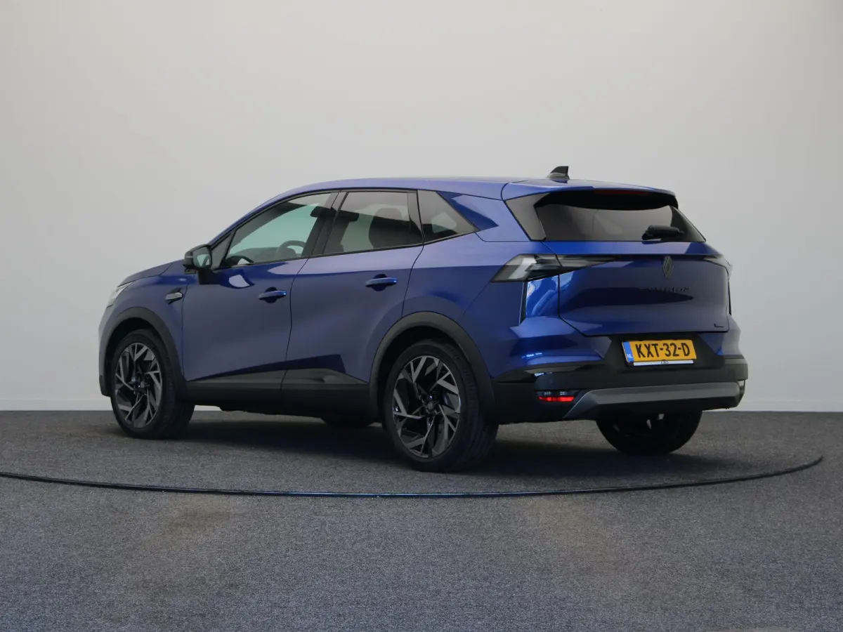 1.8 E-Tech full hybrid 160 esprit Alpine | Harman Kardon | Solarbay dak | Elektrische achterklep | Stoel + Stuurverwarming | Voorruit verwarming |