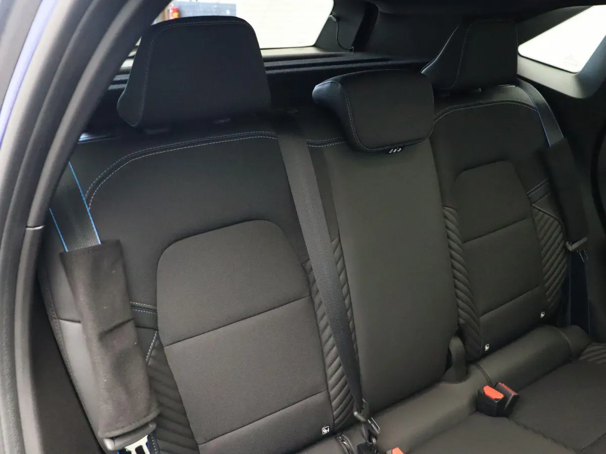 1.8 E-Tech full hybrid 160 esprit Alpine | Harman Kardon | Solarbay dak | Elektrische achterklep | Stoel + Stuurverwarming | Voorruit verwarming |