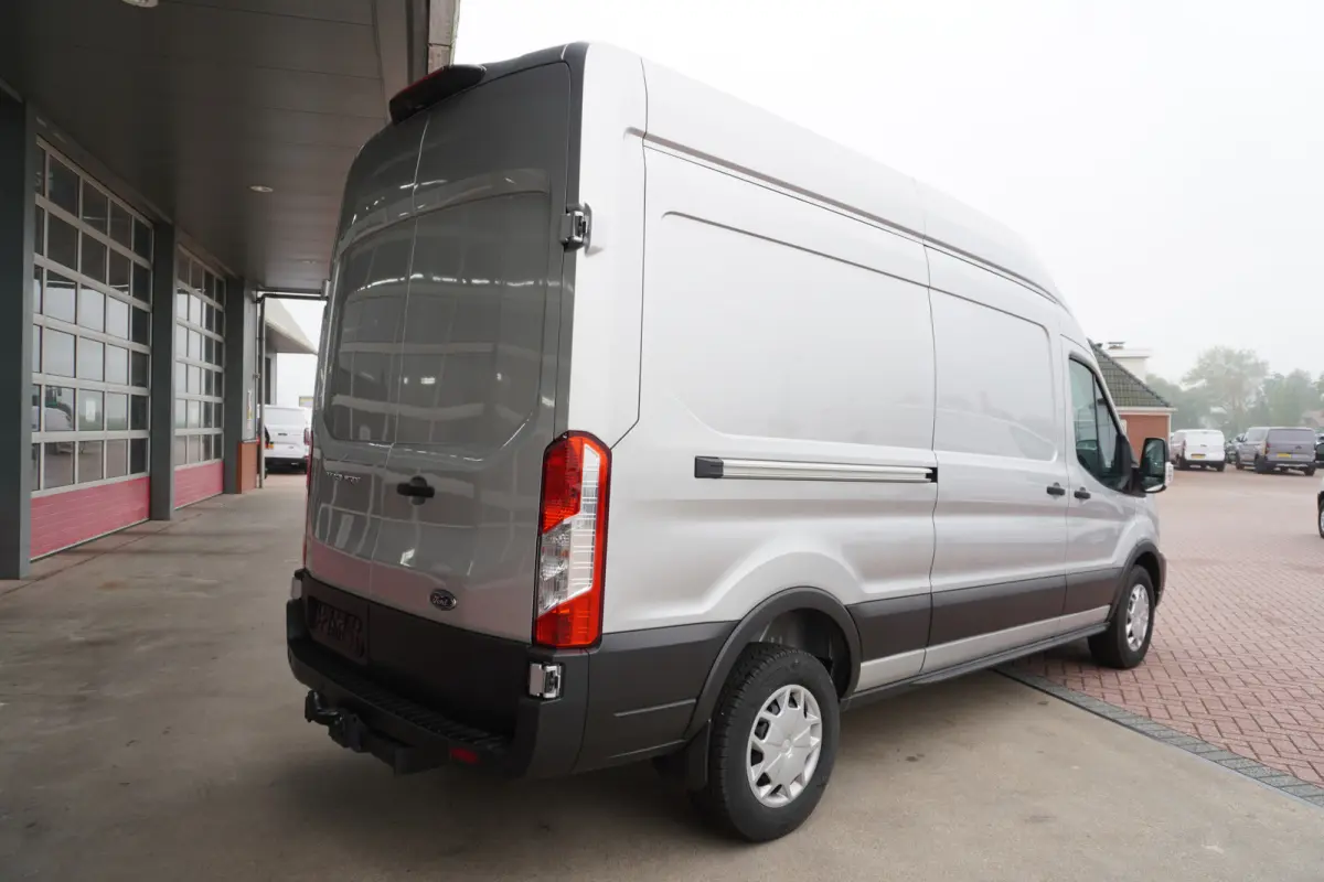 350L 2.0 TDCI 130PK L3H3 Trend nr. V066 | Airco | Cruise | Camera | Trekhaak