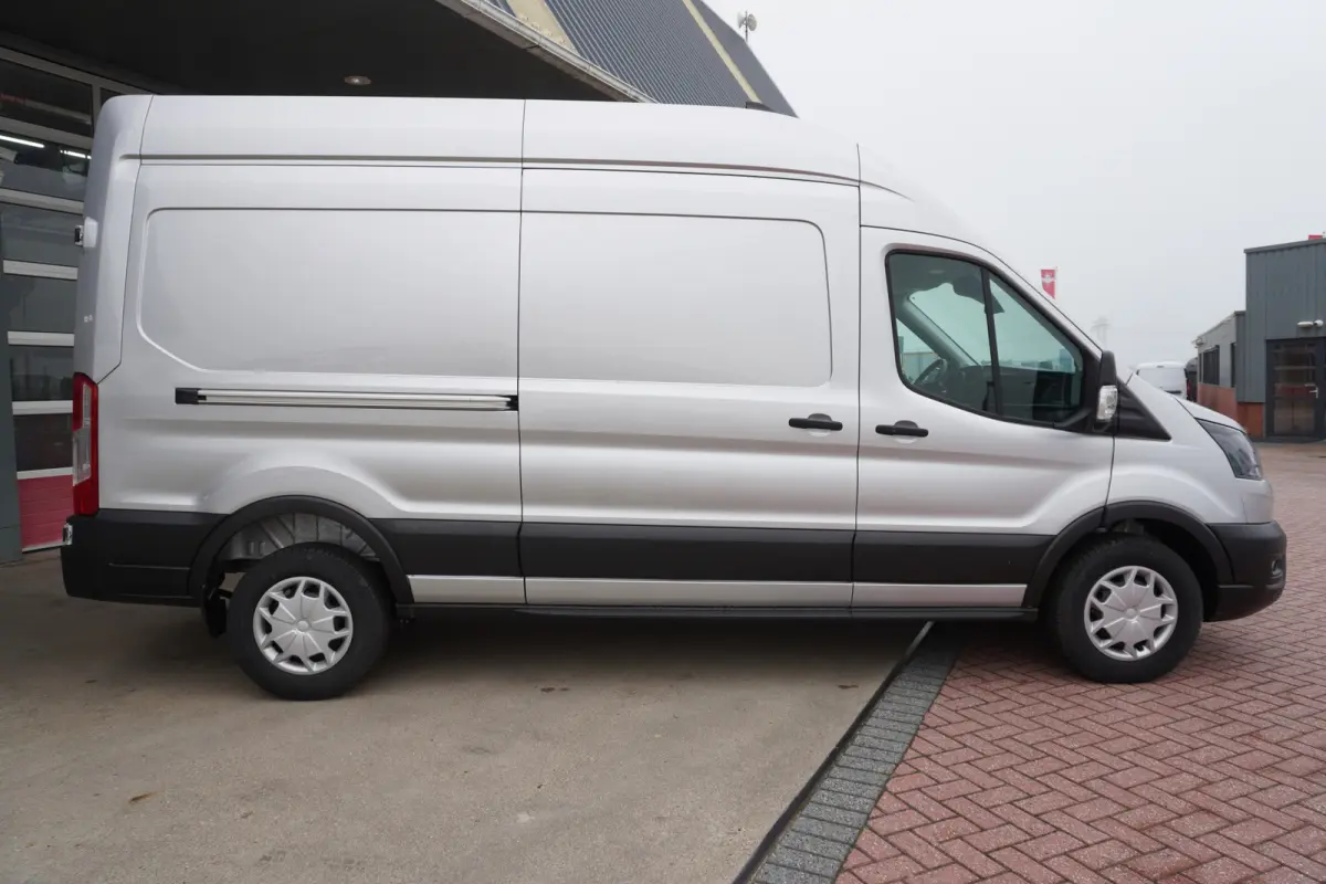350L 2.0 TDCI 130PK L3H3 Trend nr. V066 | Airco | Cruise | Camera | Trekhaak
