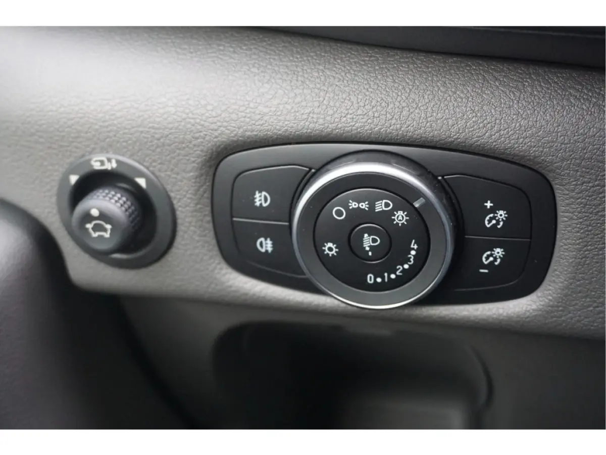350L 2.0 TDCI 130PK L3H3 Trend nr. V066 | Airco | Cruise | Camera | Trekhaak