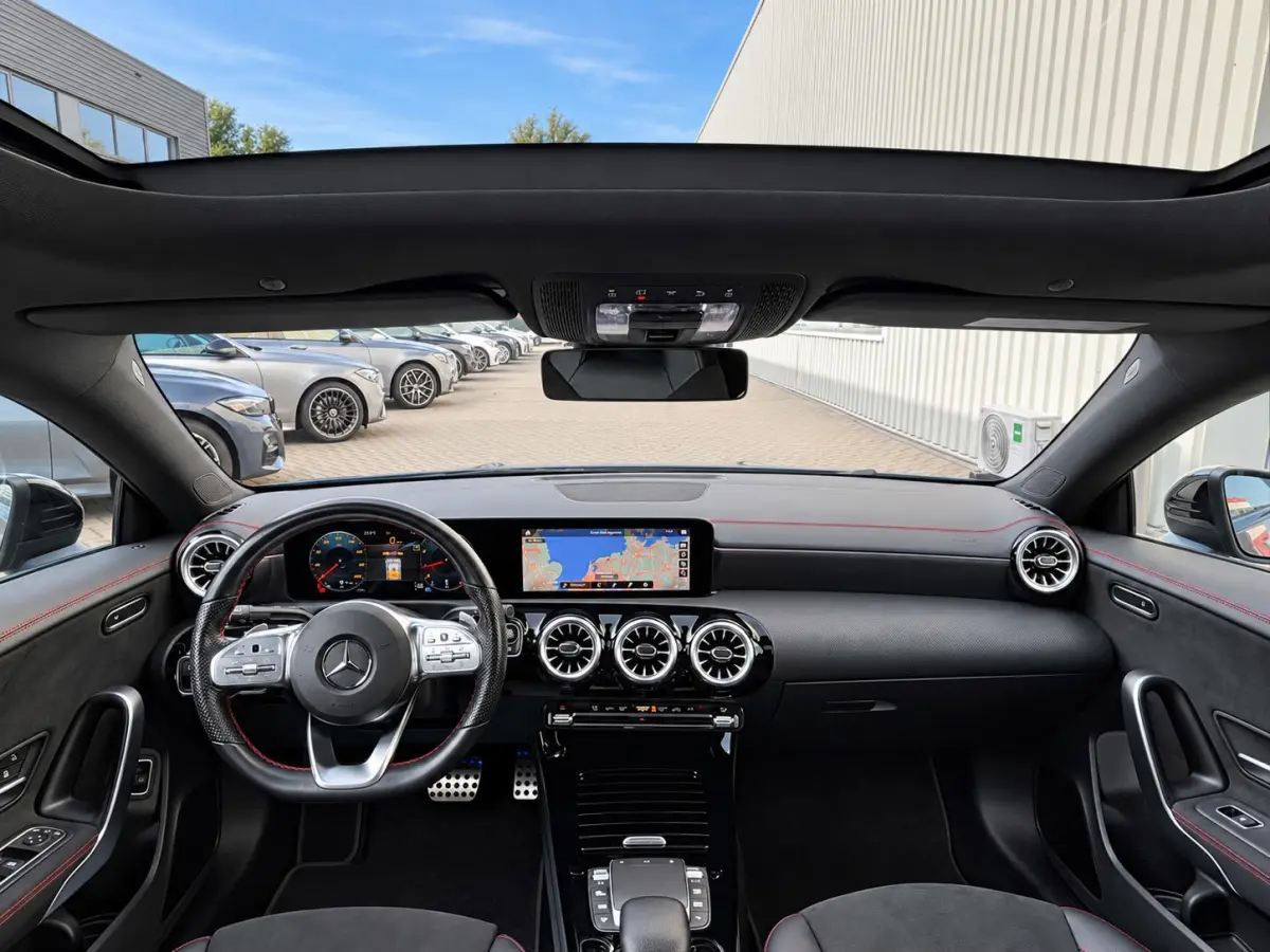250 4MATIC AMG LINE PANORAMA SFEERVERLICHTING|BURMESTER|DEALER ONDERHOUDEN