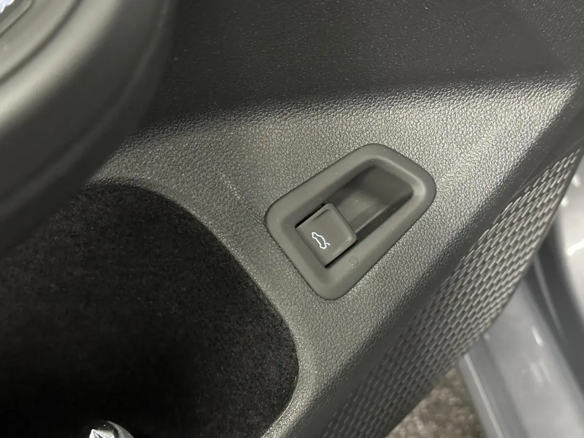 1.5 eTSI Life Business CARPLAY NAVI ADAPTIEF CRUISE LM ECC.