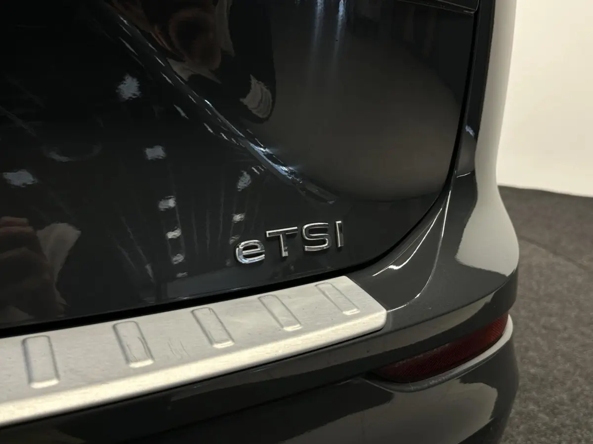 1.5 eTSI Life Business CARPLAY NAVI ADAPTIEF CRUISE LM ECC.