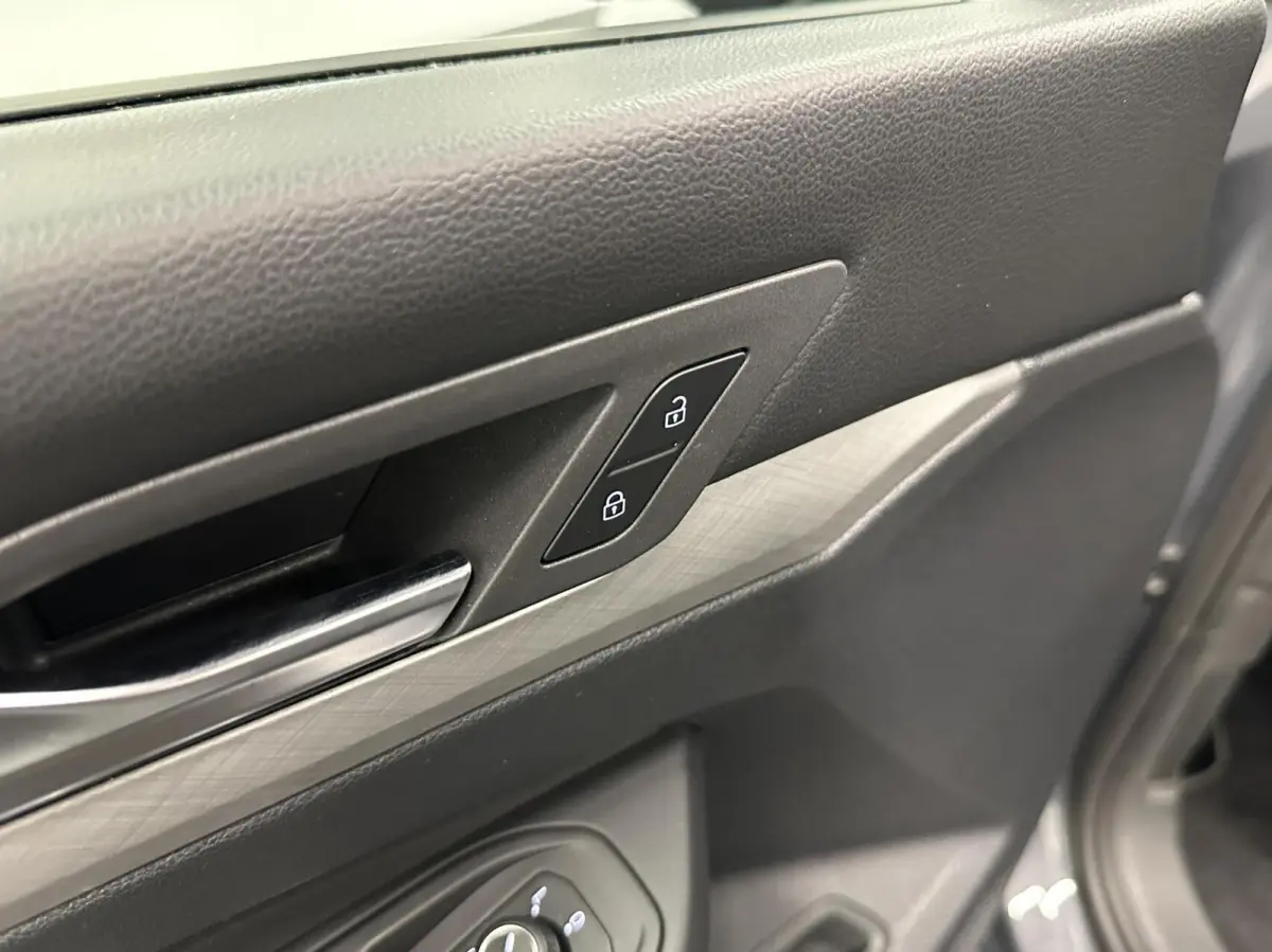 1.5 eTSI Life Business CARPLAY NAVI ADAPTIEF CRUISE LM ECC.