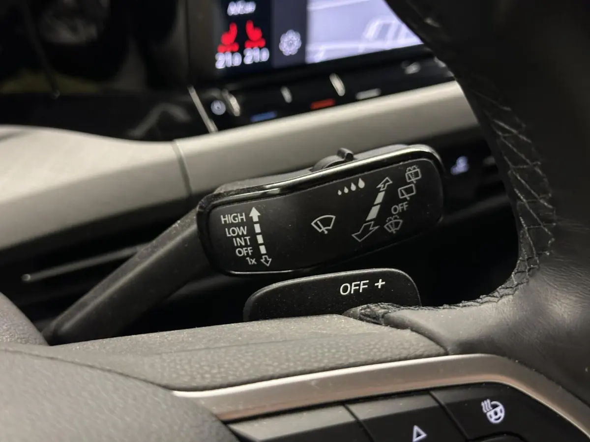 1.5 eTSI Life Business CARPLAY NAVI ADAPTIEF CRUISE LM ECC.