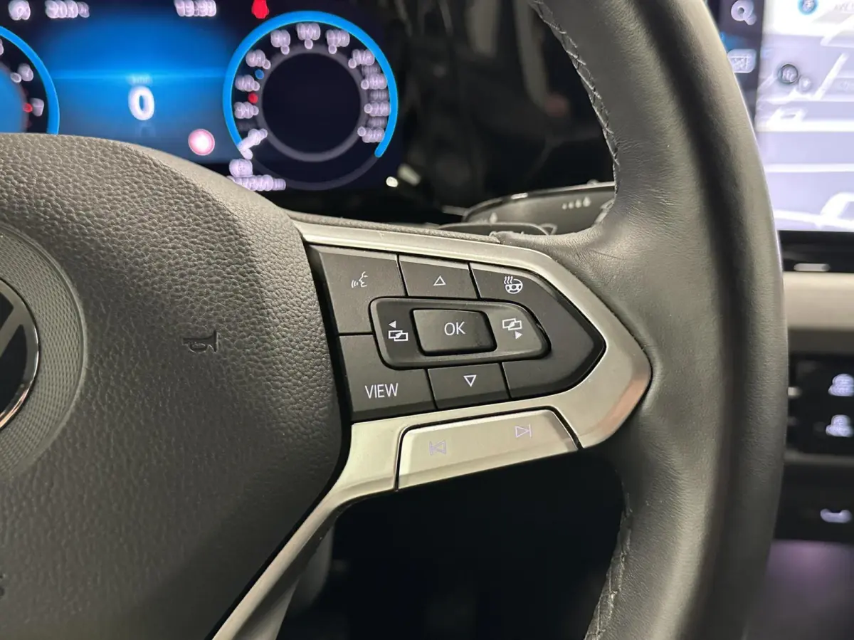1.5 eTSI Life Business CARPLAY NAVI ADAPTIEF CRUISE LM ECC.