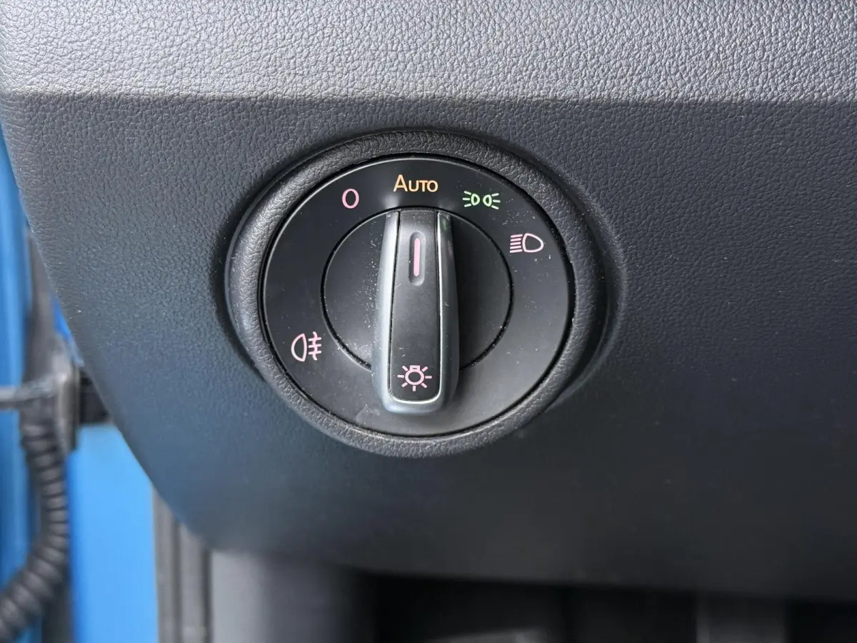 1.0 FR | Cruise Control | Parkeersensoren |