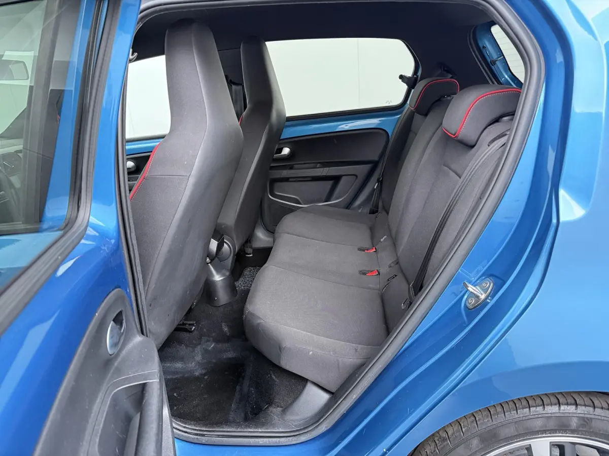 1.0 FR | Cruise Control | Parkeersensoren |