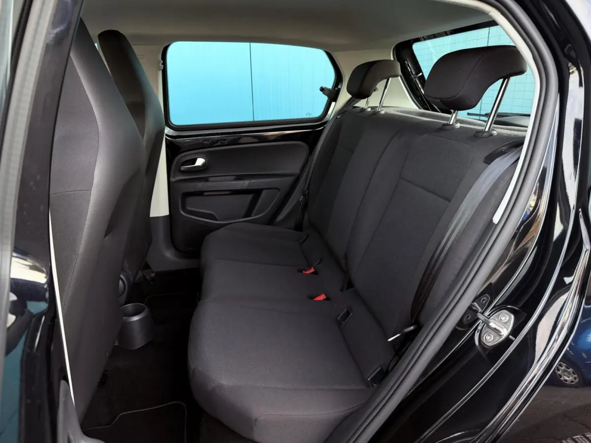 Up! 1.0 AC | BLUETOOTH | DAB | 1'EIG