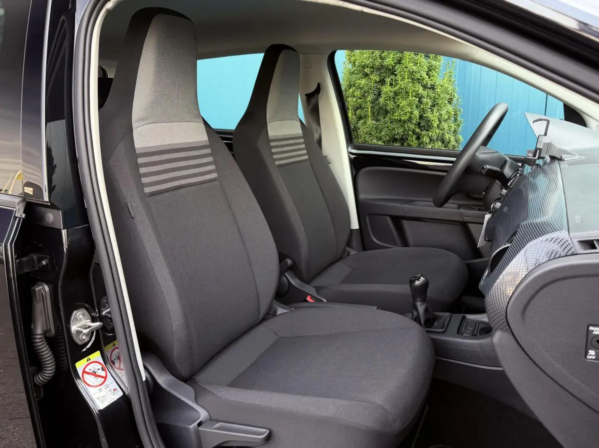 Up! 1.0 AC | BLUETOOTH | DAB | 1'EIG