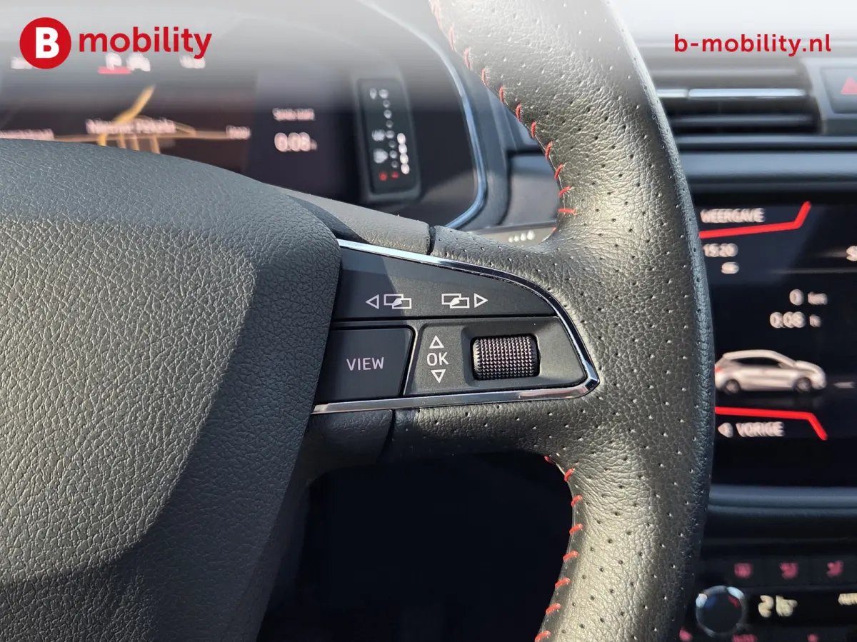 1.0 TSI FR Business Intense Panoramadak NL Auto! | ACC | Stoelverwarming | Beats Audio | Apple CarPlay