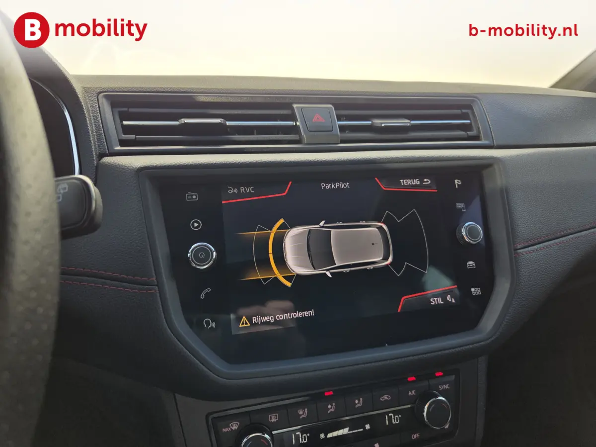 1.0 TSI FR Business Intense Panoramadak NL Auto! | ACC | Stoelverwarming | Beats Audio | Apple CarPlay
