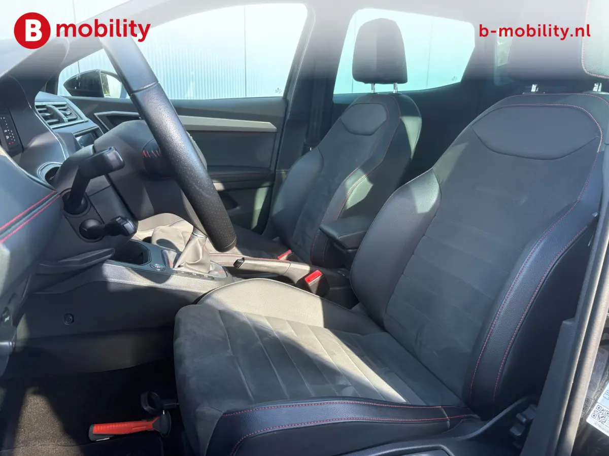 1.0 TSI FR Business Intense Panoramadak NL Auto! | ACC | Stoelverwarming | Beats Audio | Apple CarPlay