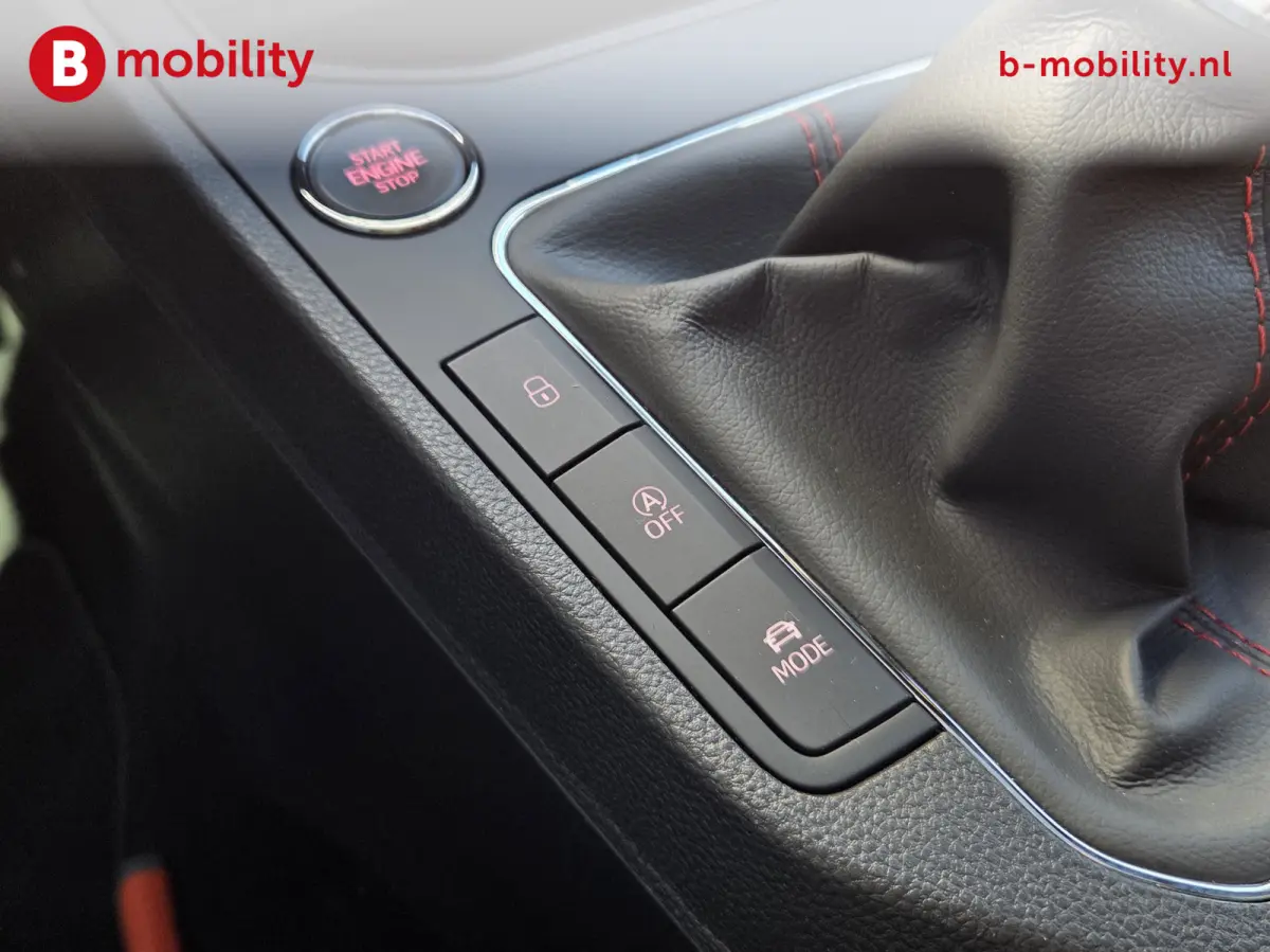 1.0 TSI FR Business Intense Panoramadak NL Auto! | ACC | Stoelverwarming | Beats Audio | Apple CarPlay