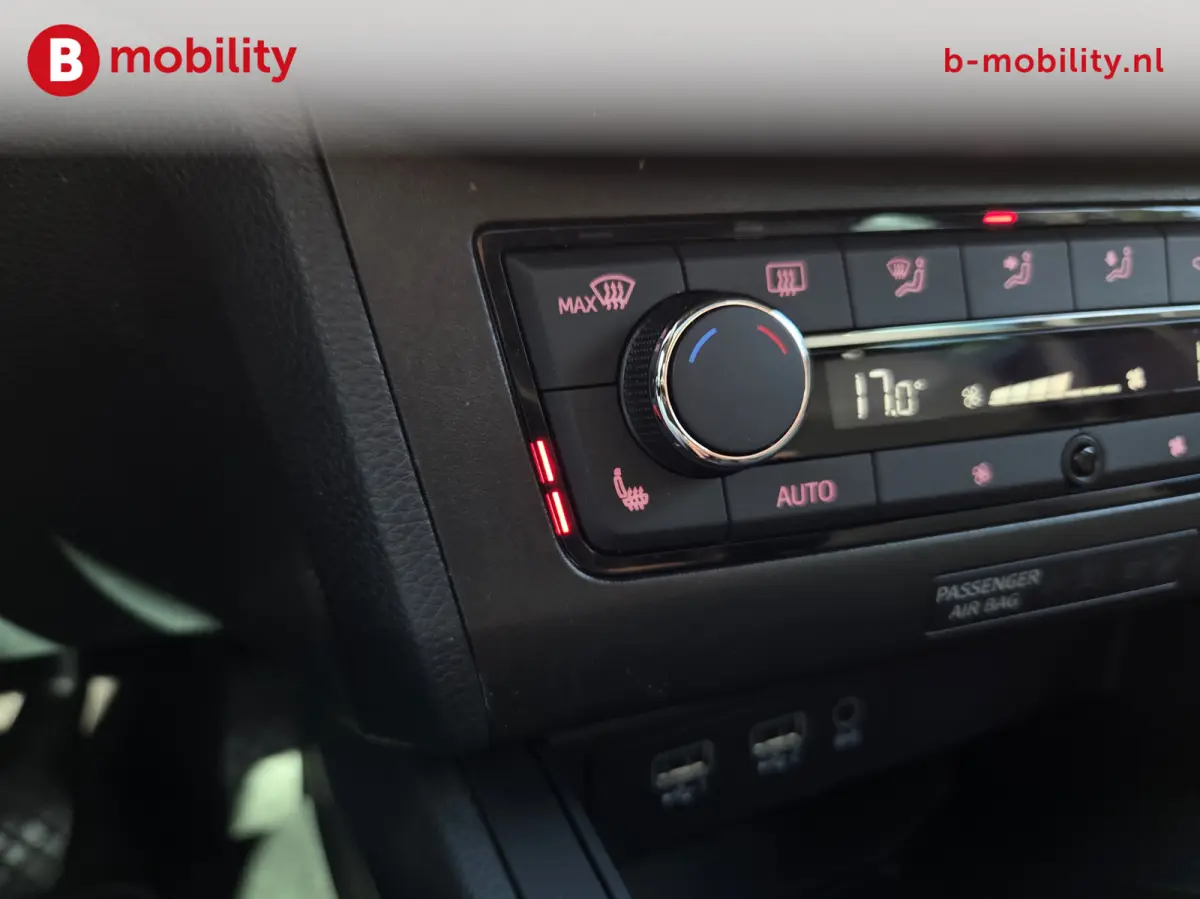 1.0 TSI FR Business Intense Panoramadak NL Auto! | ACC | Stoelverwarming | Beats Audio | Apple CarPlay