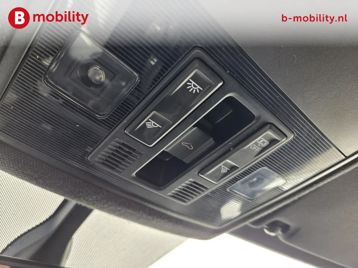 1.0 TSI FR Business Intense Panoramadak NL Auto! | ACC | Stoelverwarming | Beats Audio | Apple CarPlay