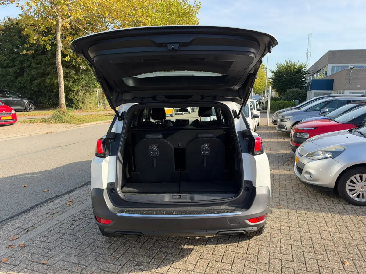 1.2 PureTech Allure Pack Business Navi, Camera, 7 persoons, BTW auto