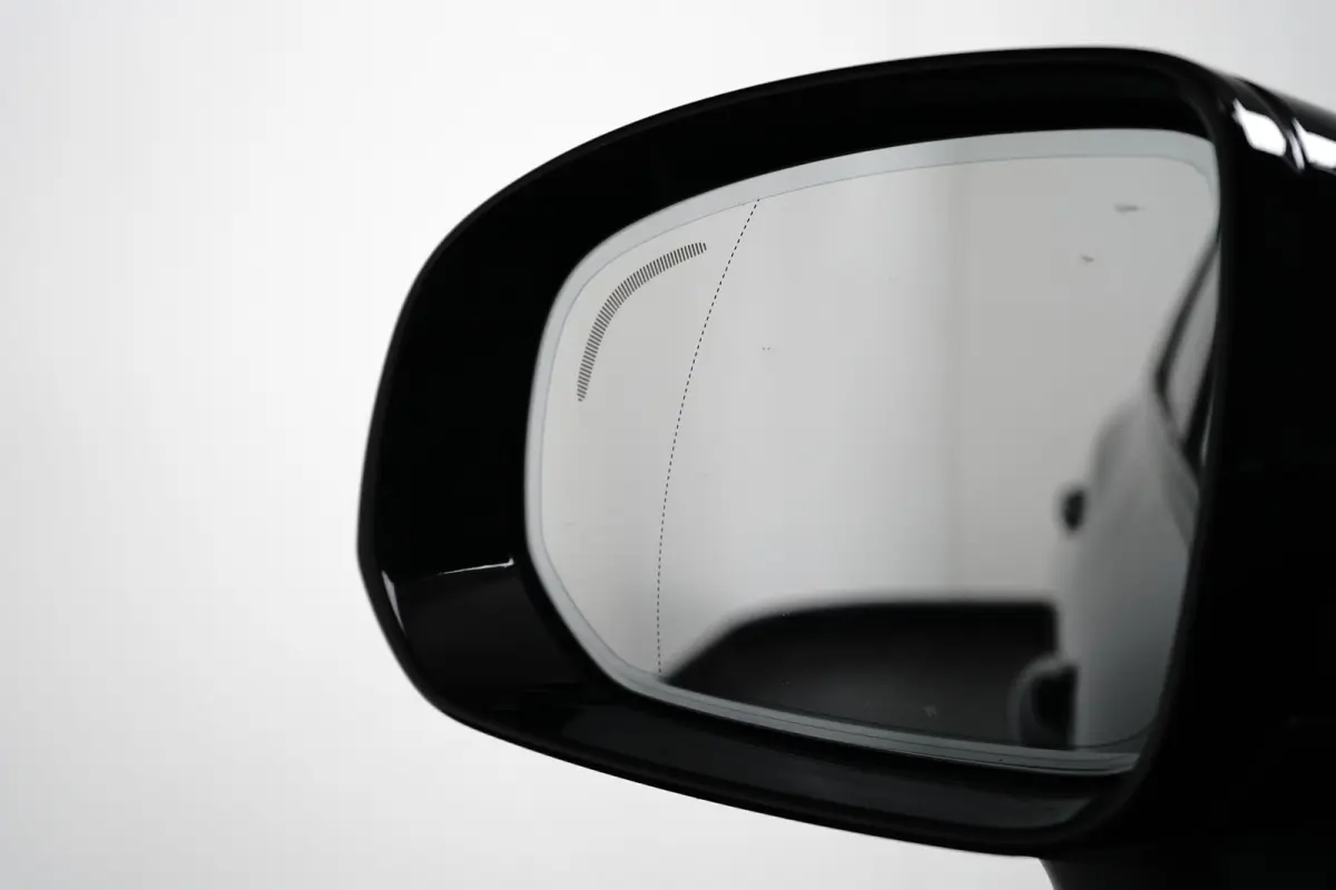 2.0 T6 Plug-in hybrid AWD Plus Dark | Harman/Kardon | Memory | Pilot Assist | Stuur/stoelverwarming