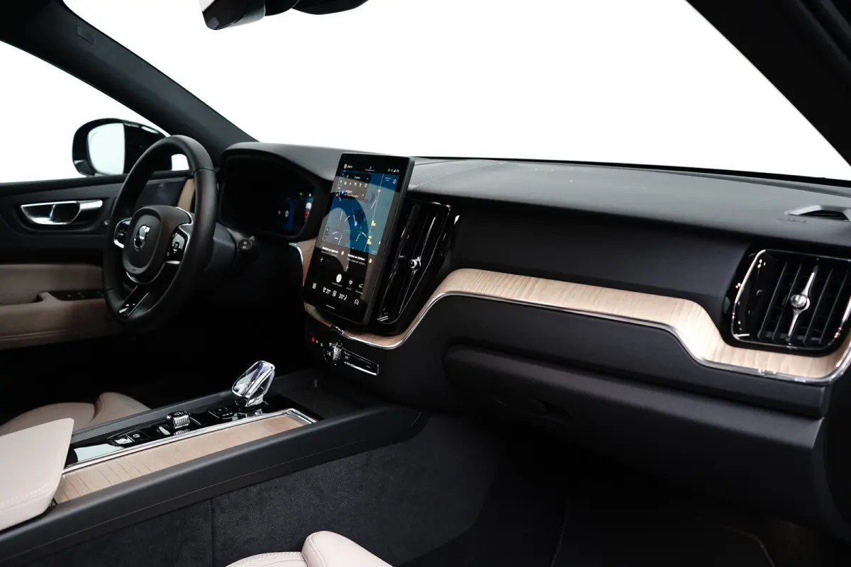 Plus Dark Recharge Plug-In Hybrid AWD | Harman/Kardon | Memory | Pilot Assist | Stuur/stoelverwarming