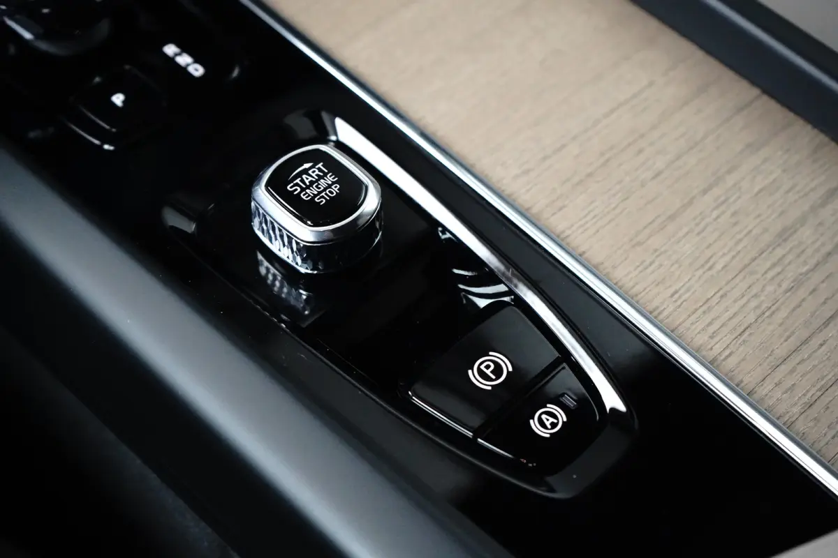 Plus Dark Recharge Plug-In Hybrid AWD | Harman/Kardon | Memory | Pilot Assist | Stuur/stoelverwarming