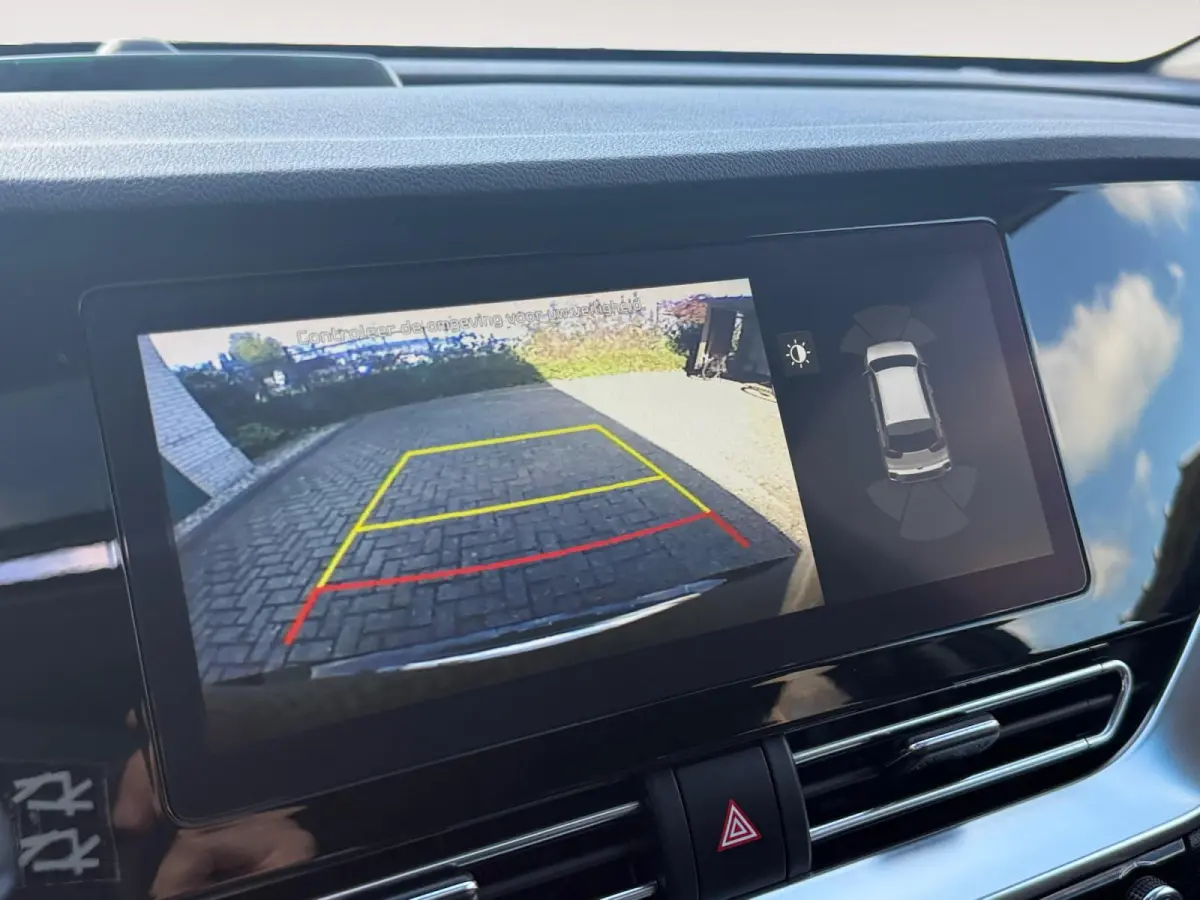 DynamicPlusLine 64 kWh | Camera | Keyless | Schuifdak | Navi | Apple Carplay | Android Auto | Lichtmetalen Velgen |