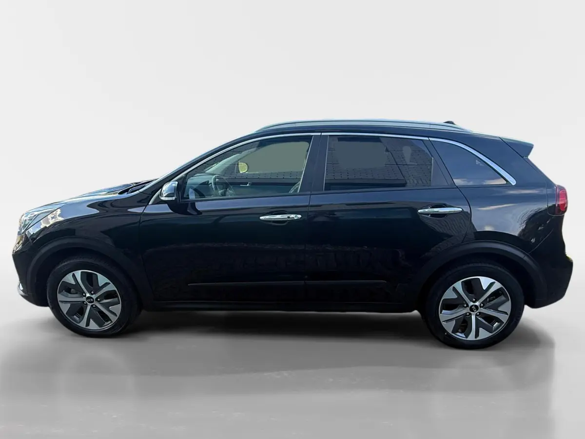 DynamicPlusLine 64 kWh | Camera | Keyless | Schuifdak | Navi | Apple Carplay | Android Auto | Lichtmetalen Velgen |
