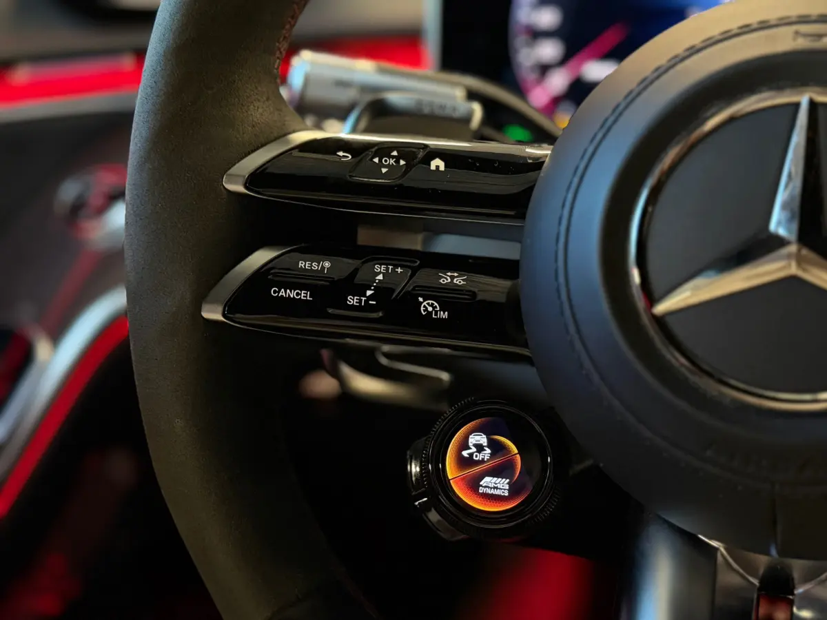 AMG 63 S E Performance Edition 1 PANO|KERAMISCH|MASSAGE|HuD|CARBON|SOFTCLOSE|CHAUFFEURSPAKKET|PPF|BOMVOL!