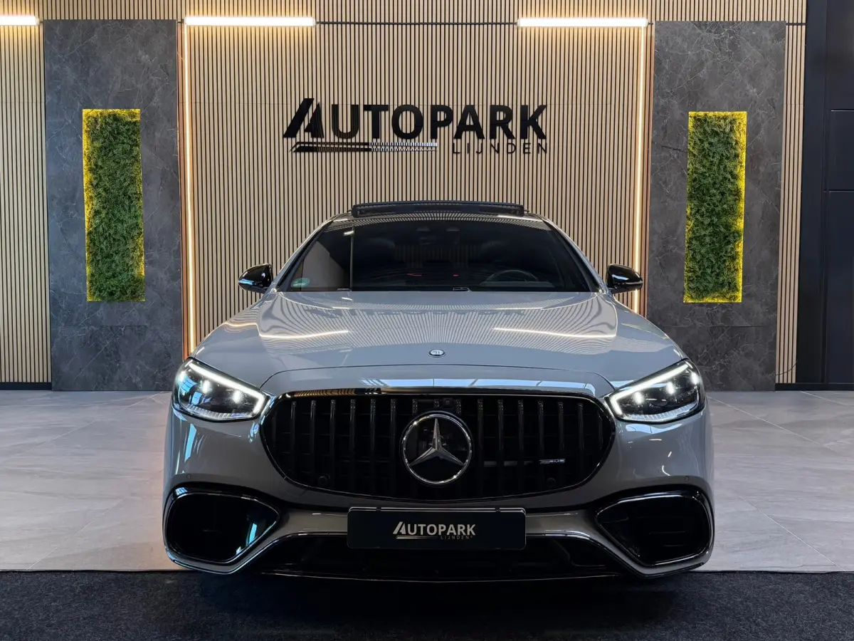 AMG 63 S E Performance Edition 1 PANO|KERAMISCH|MASSAGE|HuD|CARBON|SOFTCLOSE|CHAUFFEURSPAKKET|PPF|BOMVOL!