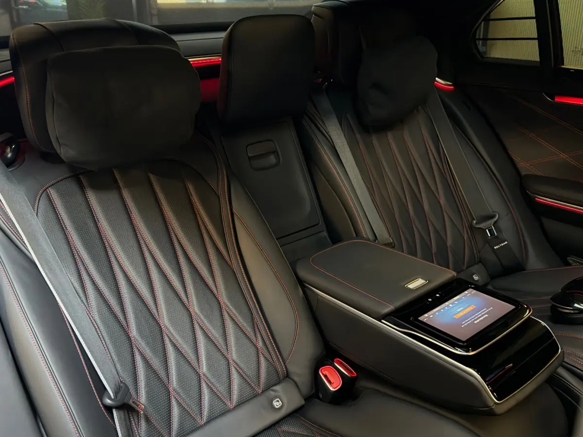 AMG 63 S E Performance Edition 1 PANO|KERAMISCH|MASSAGE|HuD|CARBON|SOFTCLOSE|CHAUFFEURSPAKKET|PPF|BOMVOL!